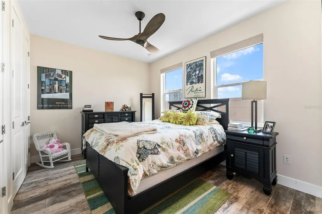 4910 W Mcelroy Avenue Tampa FL 33611