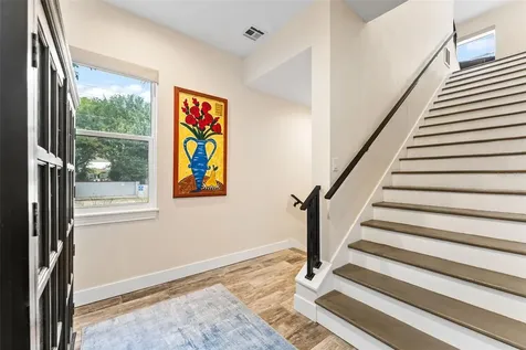 4910 W Mcelroy Avenue Tampa FL 33611