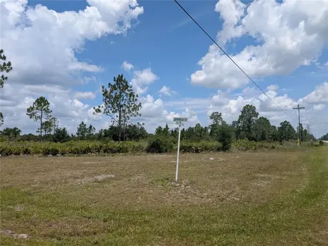 402 Japonica Drive Indian Lake Estates FL 33855