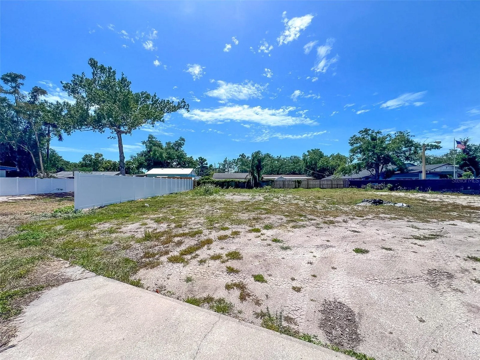 1120 35th Street W Bradenton FL 34205