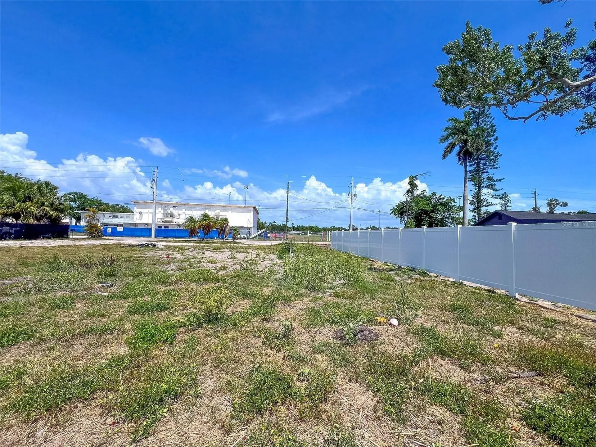 1120 35th Street W Bradenton FL 34205