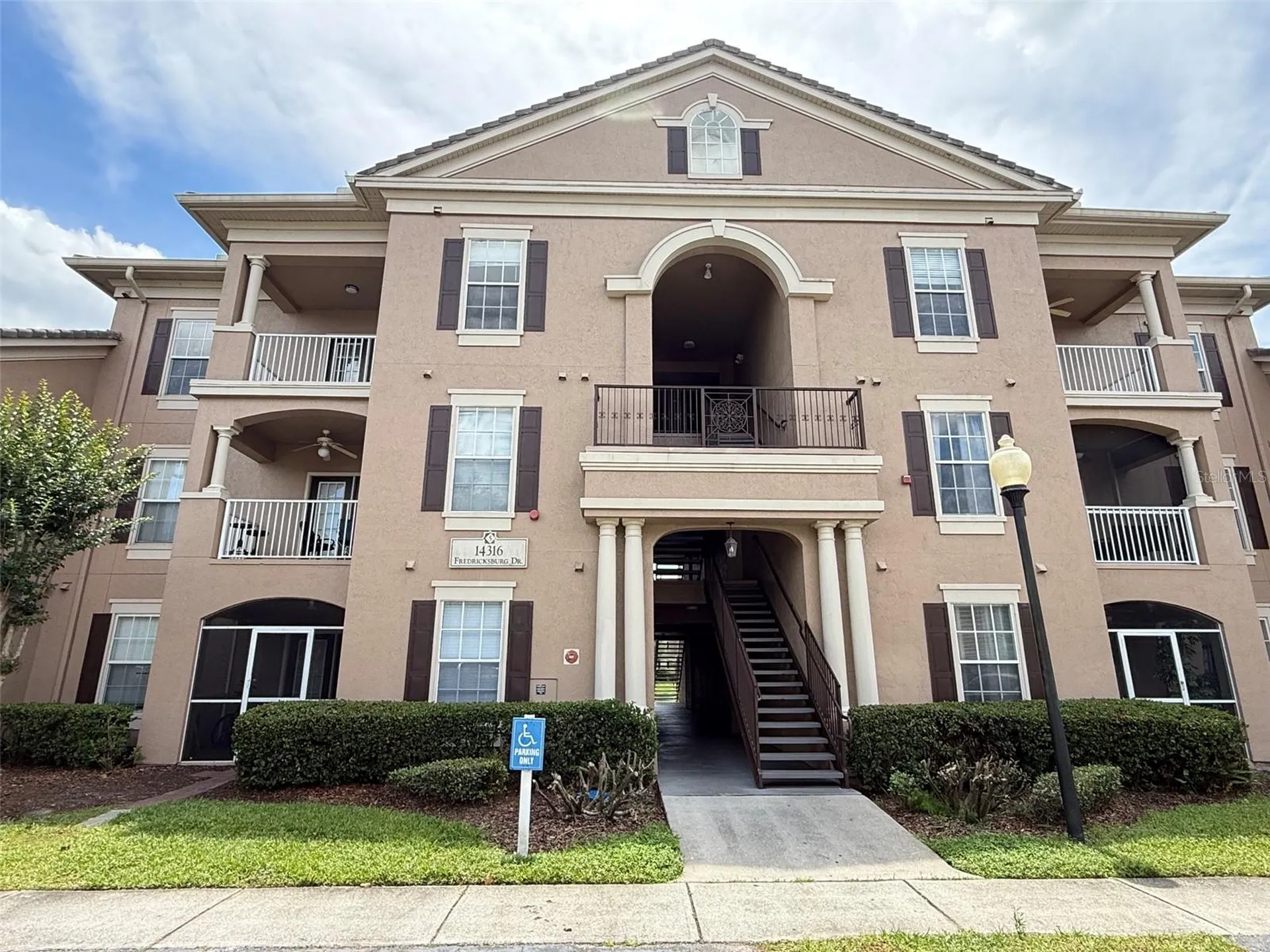 14316 Fredricksburg Drive Orlando FL 32837