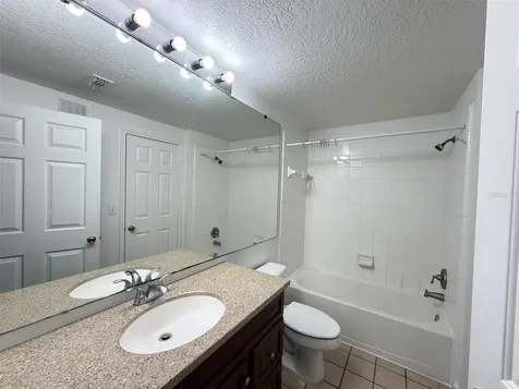14316 Fredricksburg Drive Orlando FL 32837