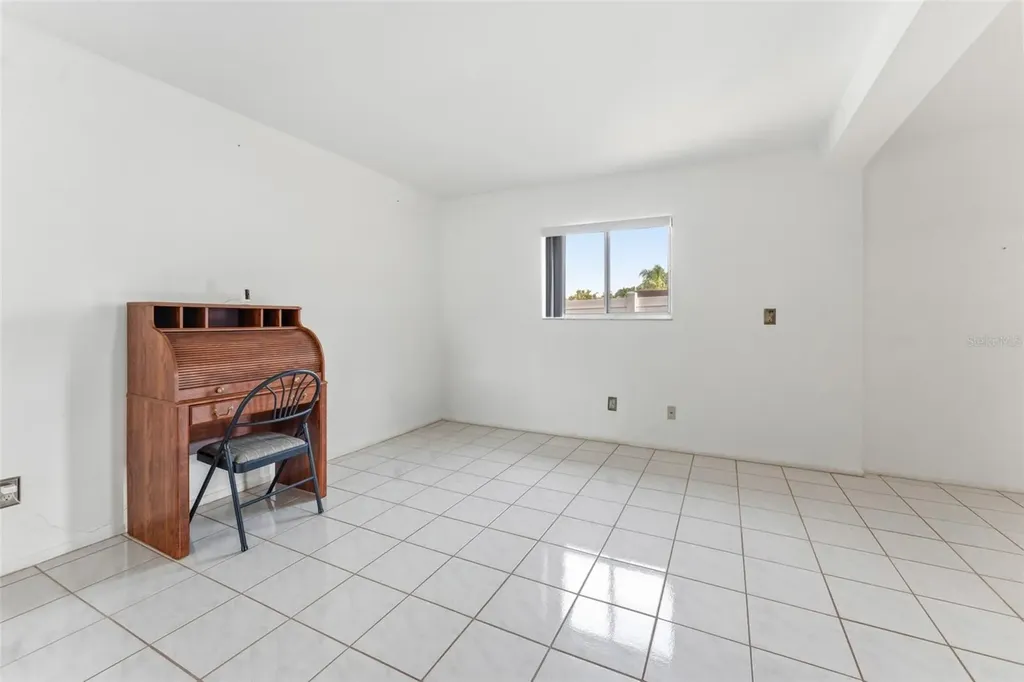 611 Tangerine Drive Oldsmar FL 34677