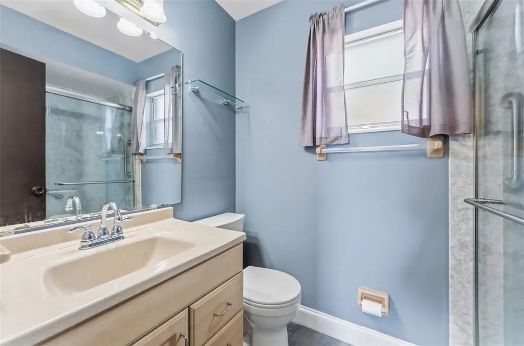 611 Tangerine Drive Oldsmar FL 34677