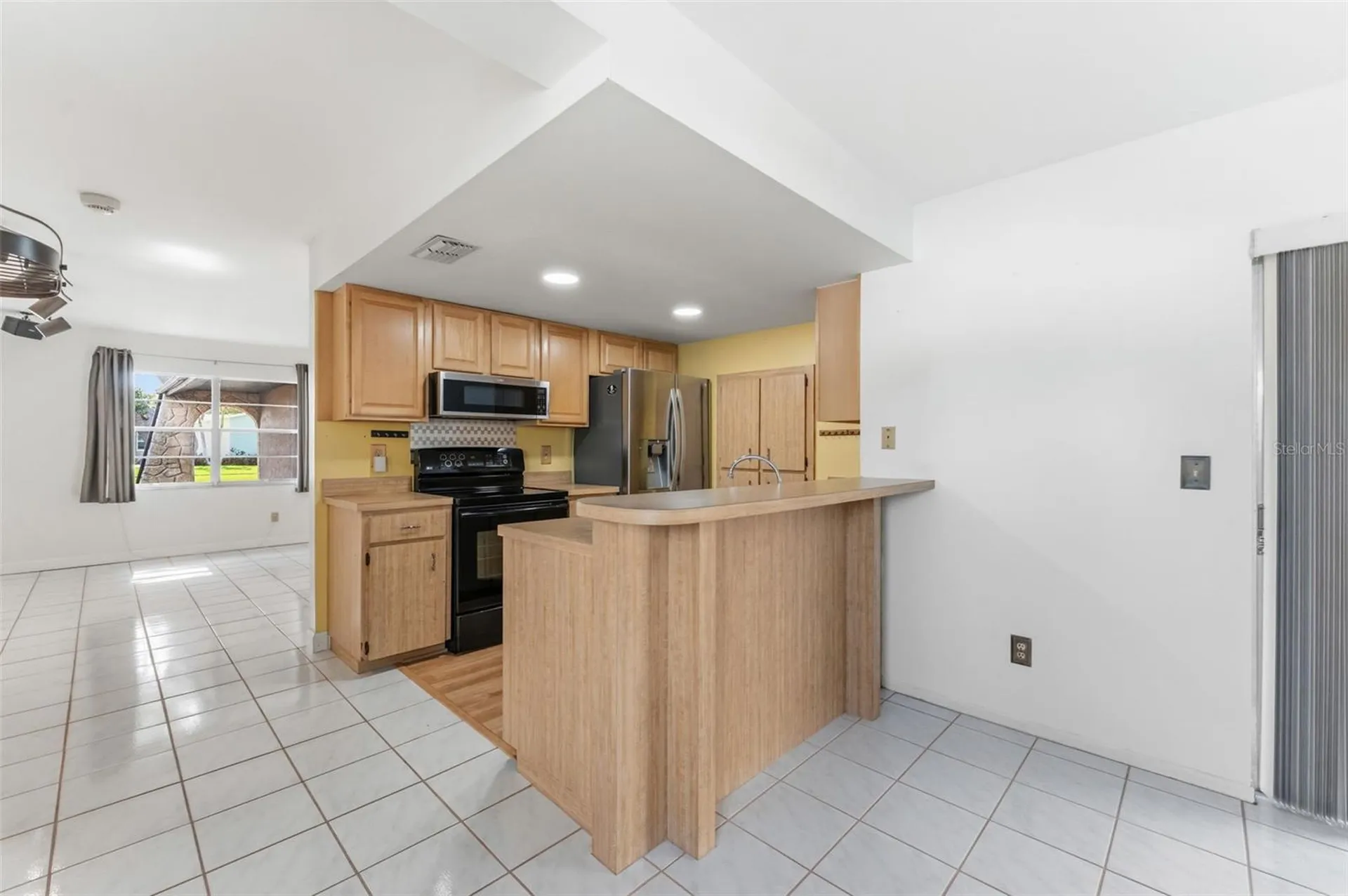 611 Tangerine Drive Oldsmar FL 34677