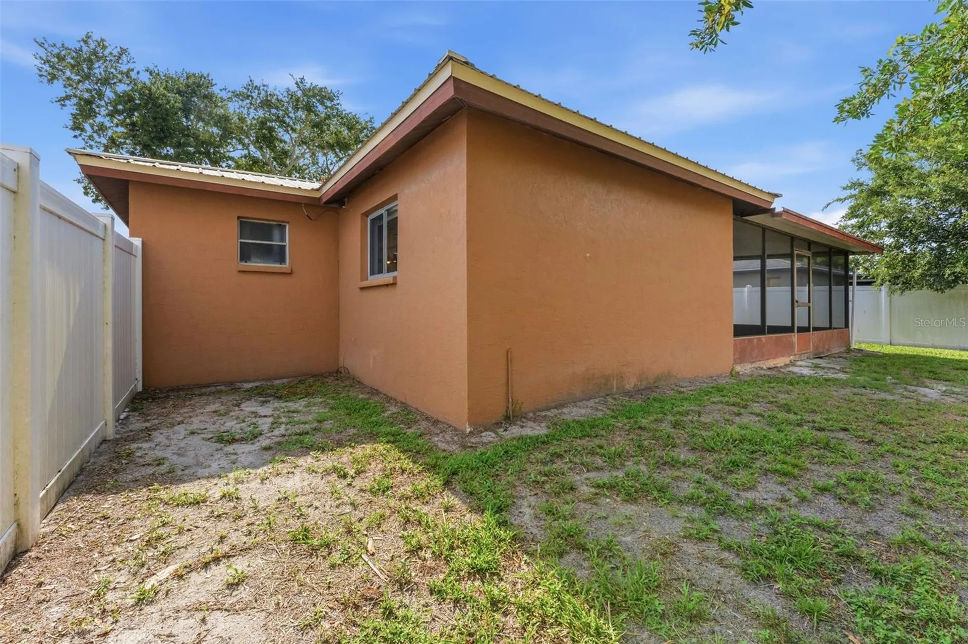 611 Tangerine Drive Oldsmar FL 34677