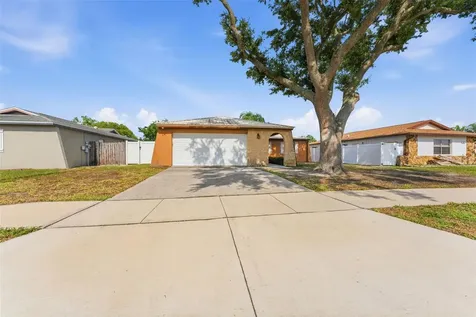 611 Tangerine Drive Oldsmar FL 34677