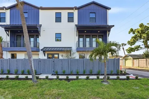 3005 1st Avenue N St Petersburg FL 33713