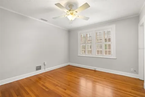 732 Edgewater Drive Orlando FL 32804