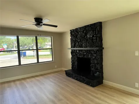 107 N Galena Avenue Minneola FL 34715