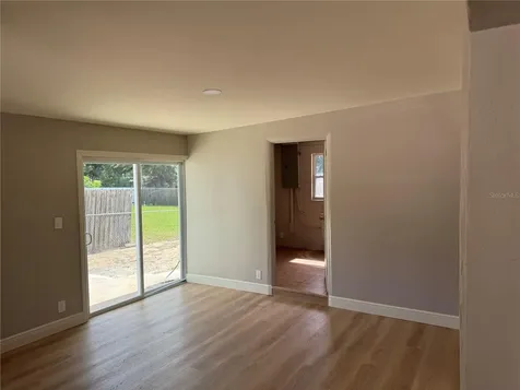 107 N Galena Avenue Minneola FL 34715