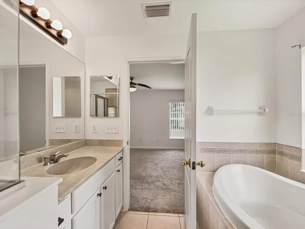 6258 Blue Runner Court Lakewood Ranch FL 34202