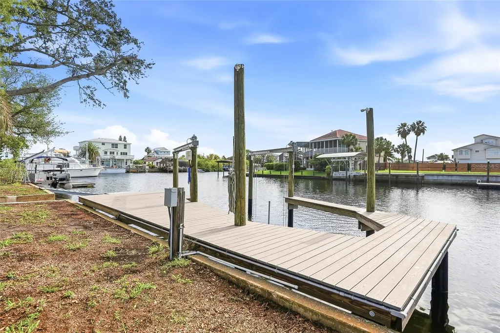 3332 Gulf Winds Circle Hernando Beach FL 34607