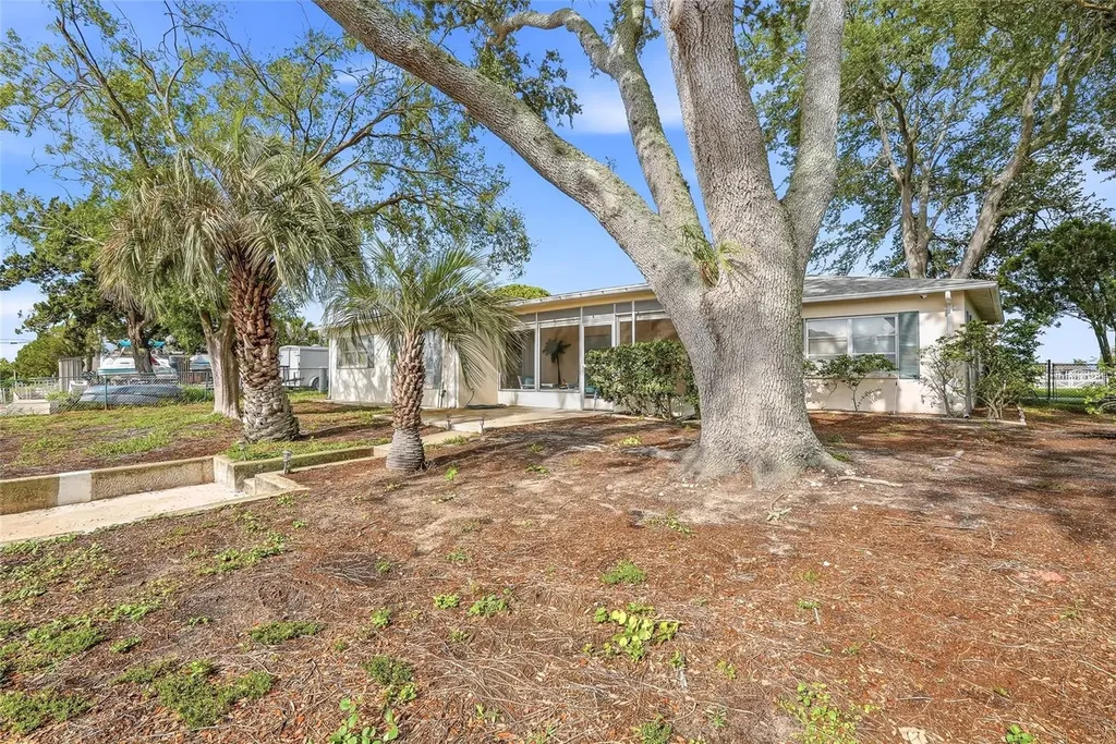 3332 Gulf Winds Circle Hernando Beach FL 34607