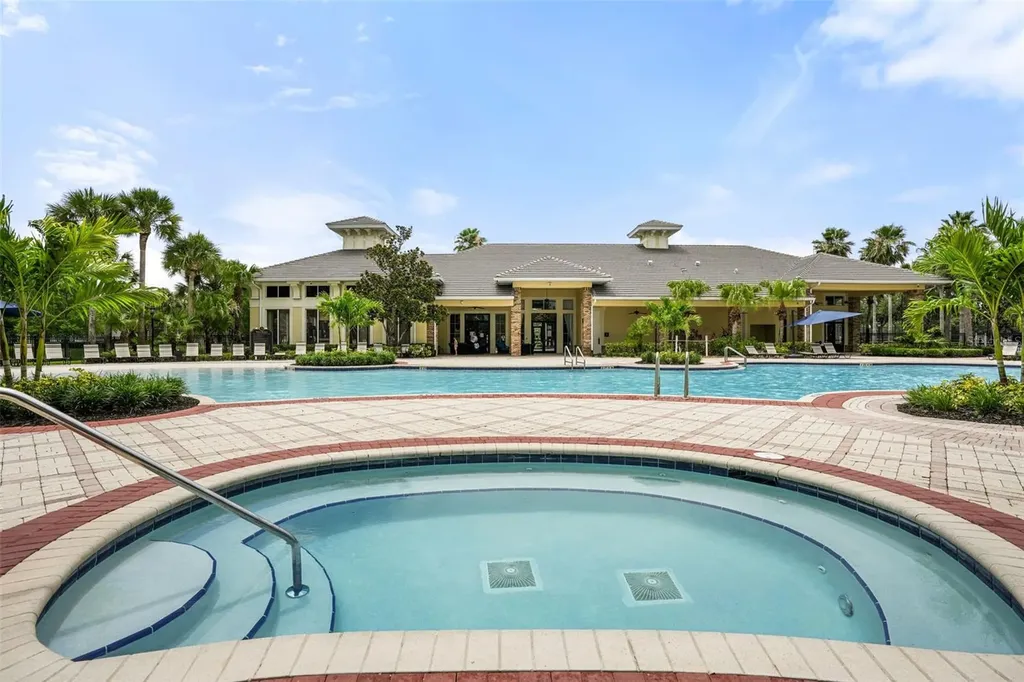 14432 Clarkson Drive Orlando FL 32828