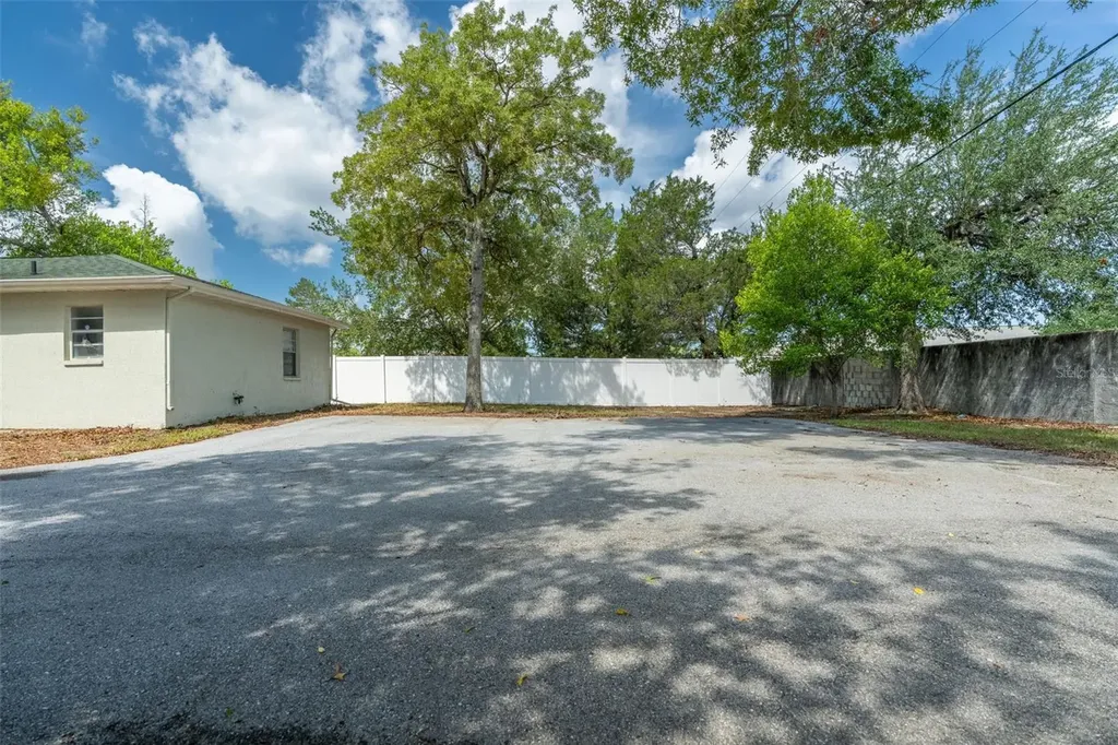 1492 Mariner Boulevard Spring Hill FL 34609