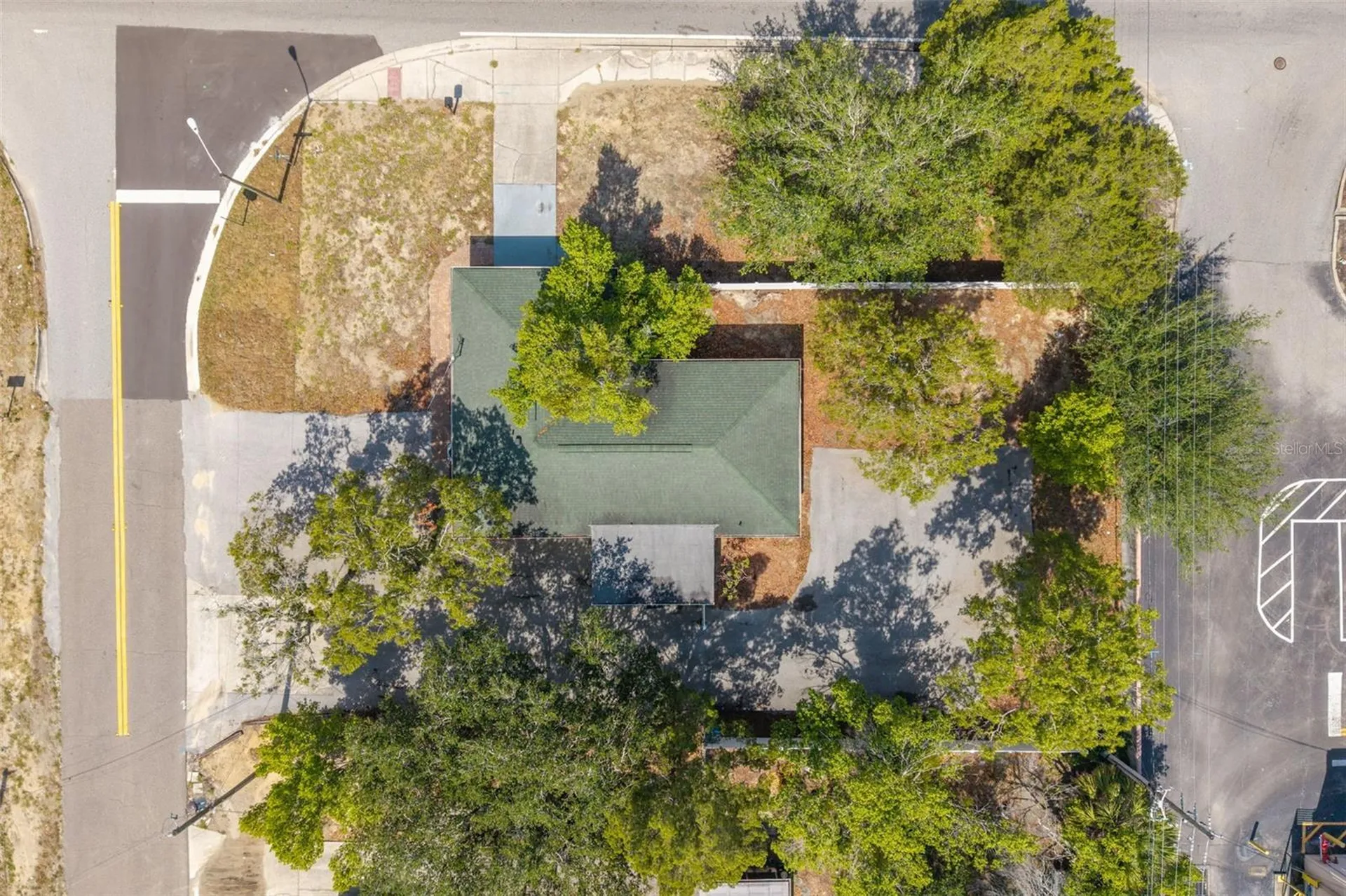 1492 Mariner Boulevard Spring Hill FL 34609