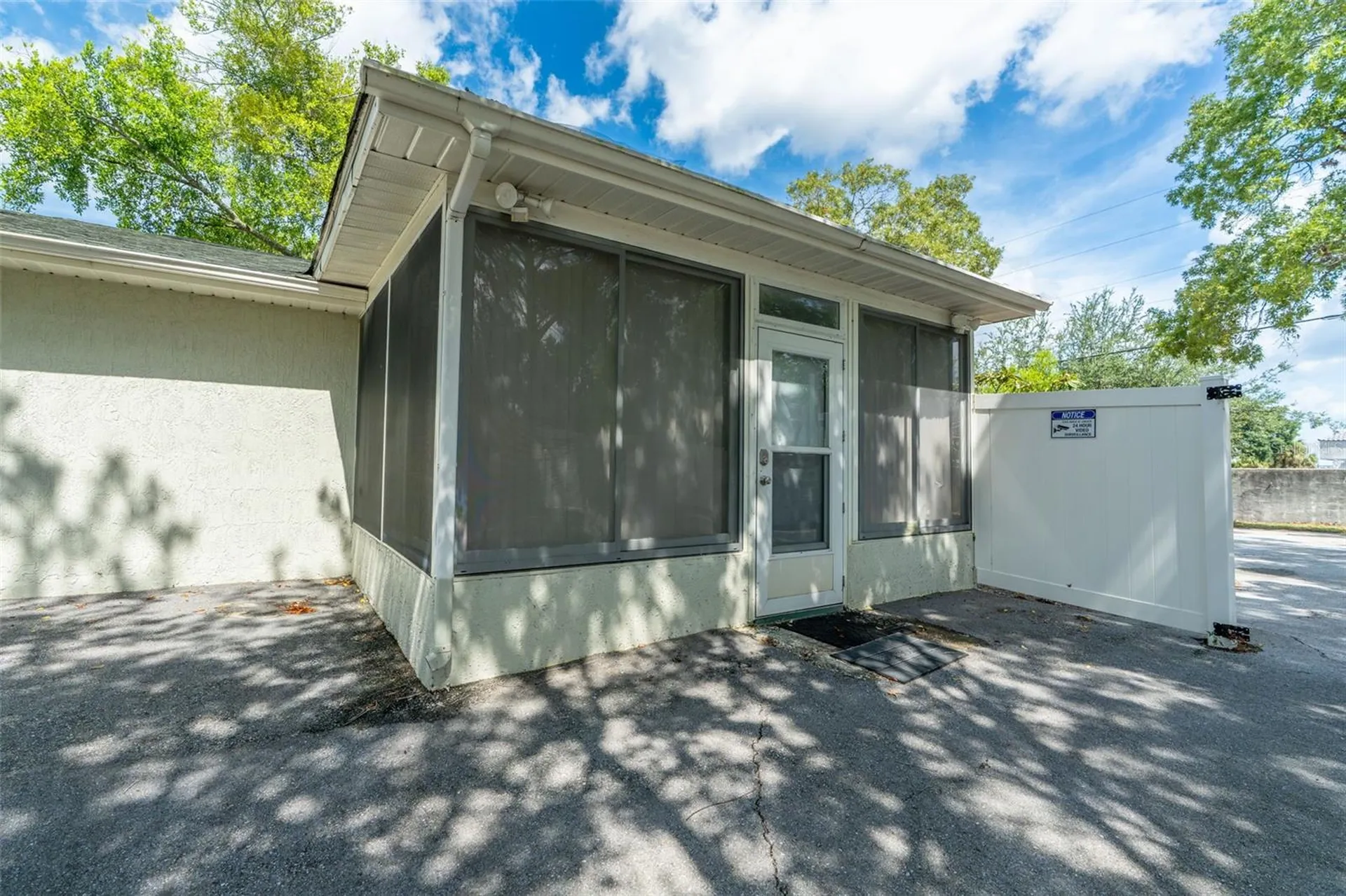 1492 Mariner Boulevard Spring Hill FL 34609