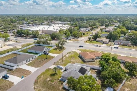 1492 Mariner Boulevard Spring Hill FL 34609