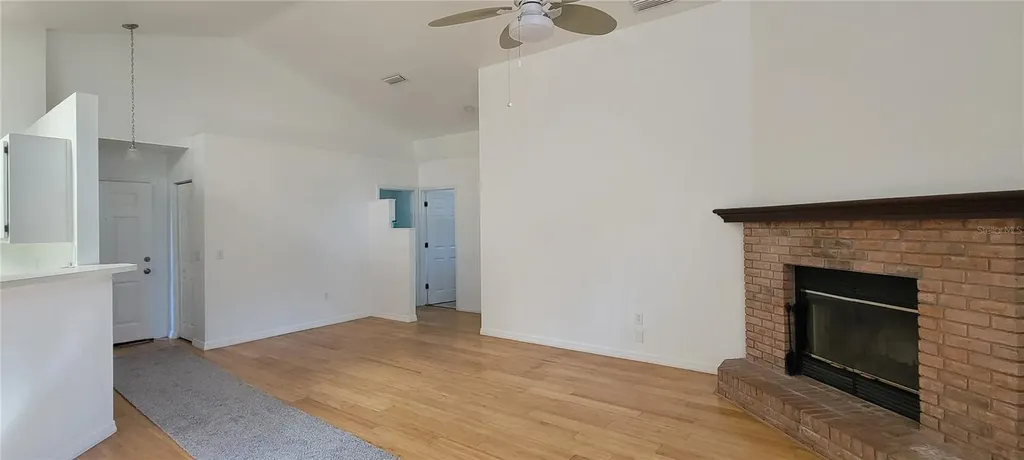 4201 NW 23rd Terrace Gainesville FL 32605