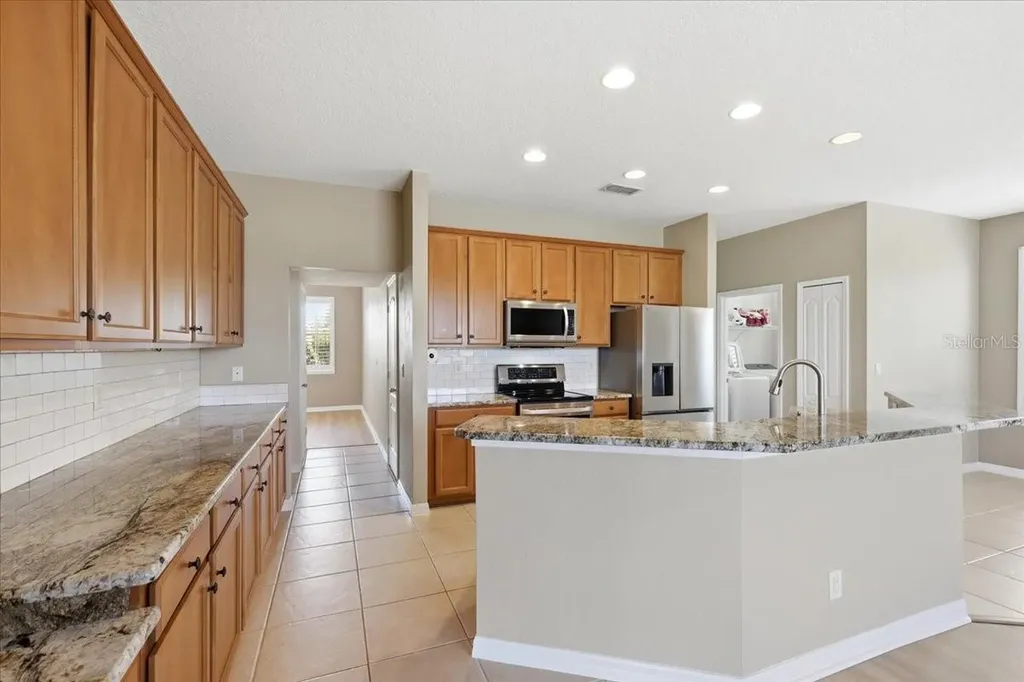 34112 Cordoba Lane Sorrento FL 32776