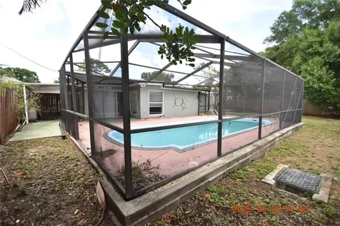 8720 Flame Vine Avenue Seminole FL 33777