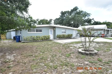 8720 Flame Vine Avenue Seminole FL 33777