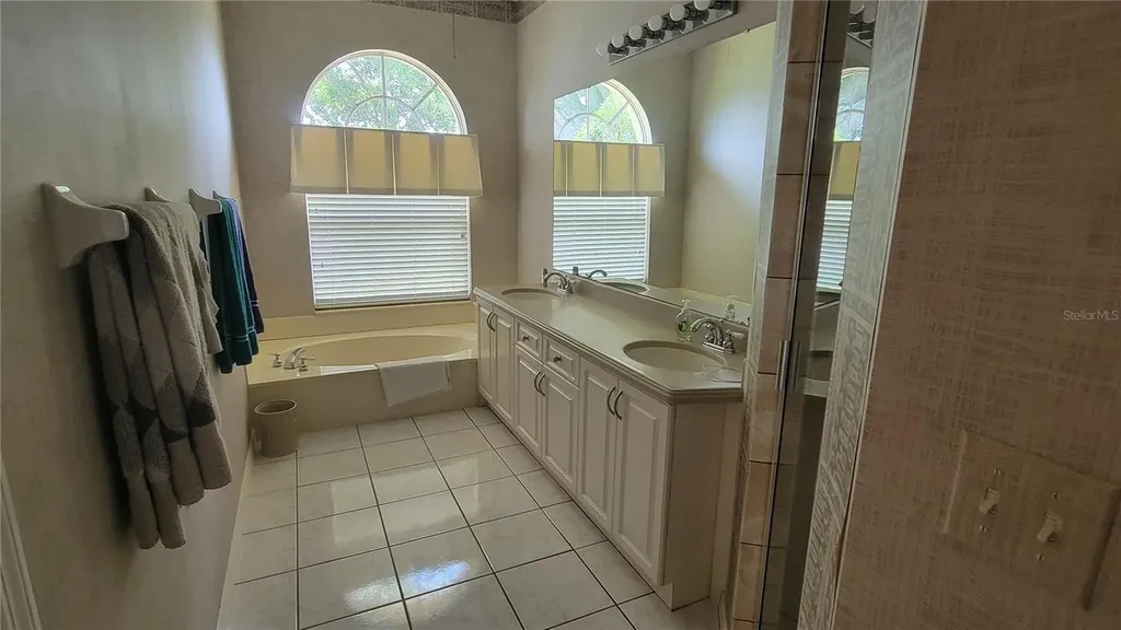 6934 Stoneywalk Court Bradenton FL 34203
