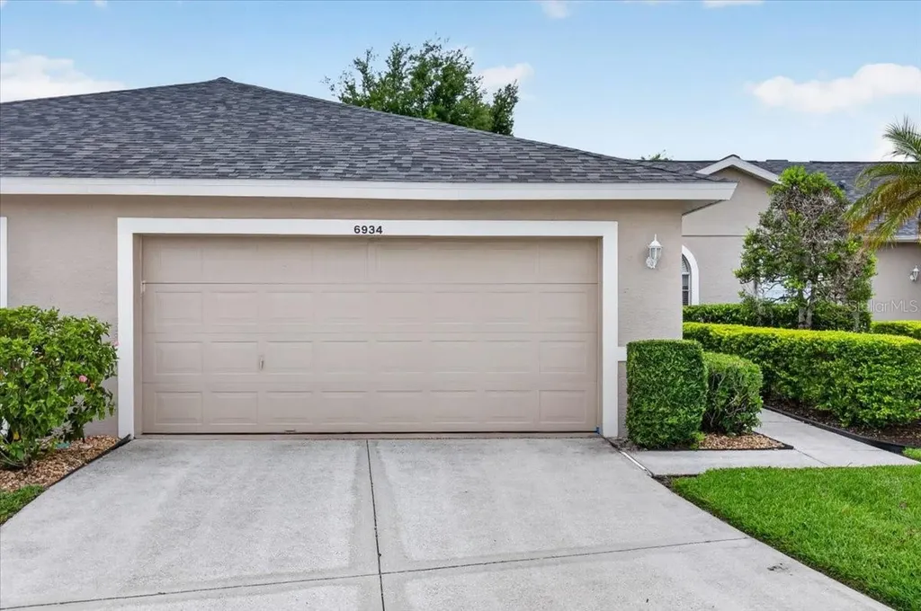 6934 Stoneywalk Court Bradenton FL 34203
