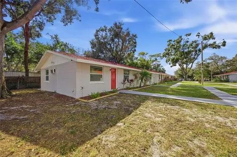 11733 N 12th Street Tampa FL 33612