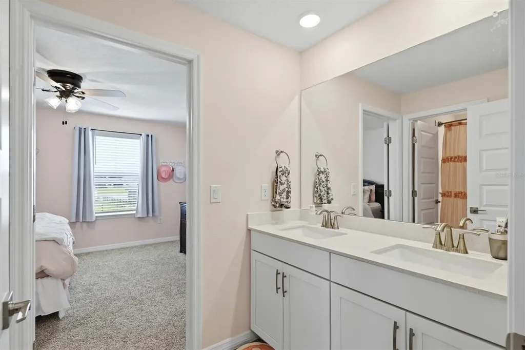 14026 Ginnie Springs Way Parrish FL 34219