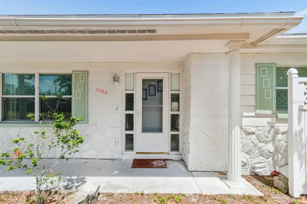 2440 Arcadia Road Holiday FL 34690