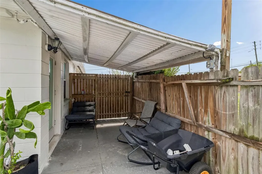 2440 Arcadia Road Holiday FL 34690