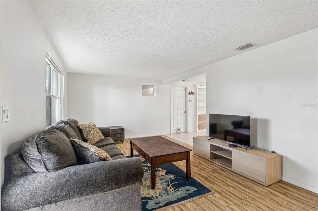 2440 Arcadia Road Holiday FL 34690
