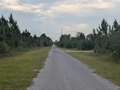 221 Tropicana Drive Indian Lake Estates FL 33855