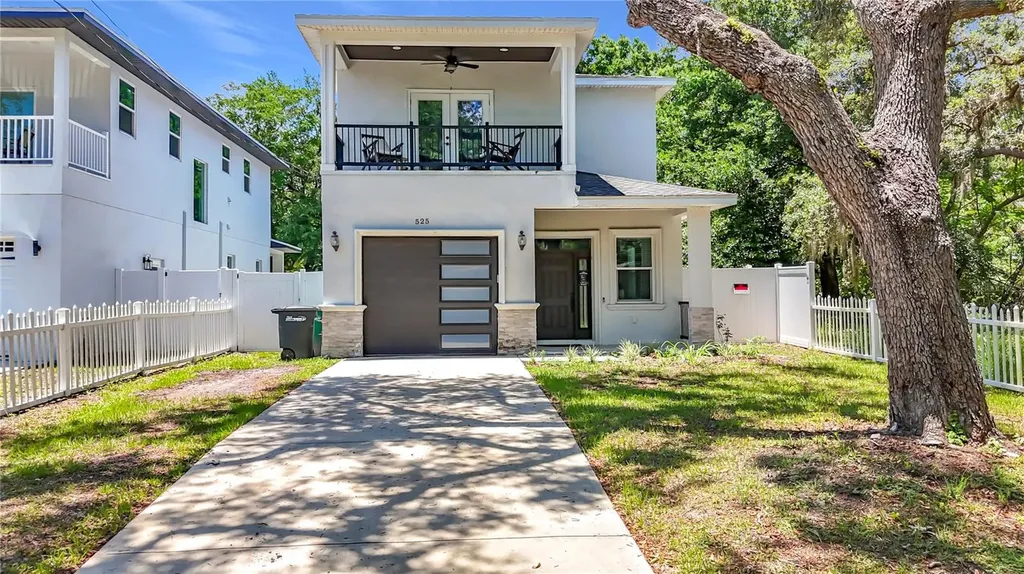 525 Elm Street Safety Harbor FL 34695