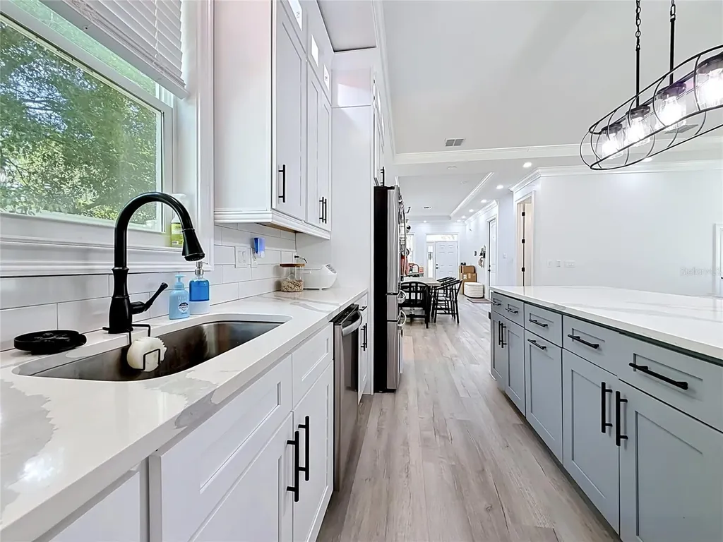 525 Elm Street Safety Harbor FL 34695