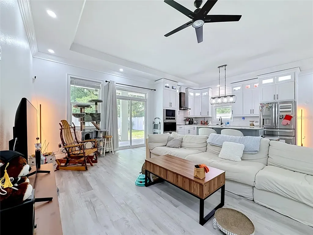 525 Elm Street Safety Harbor FL 34695
