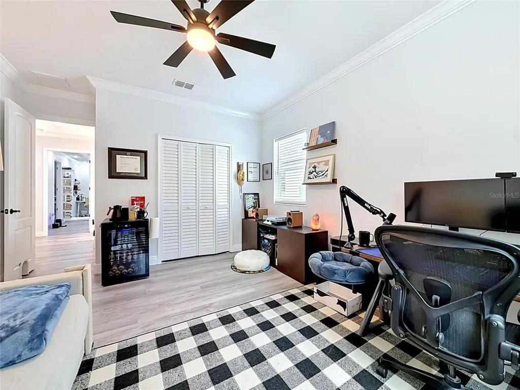 525 Elm Street Safety Harbor FL 34695