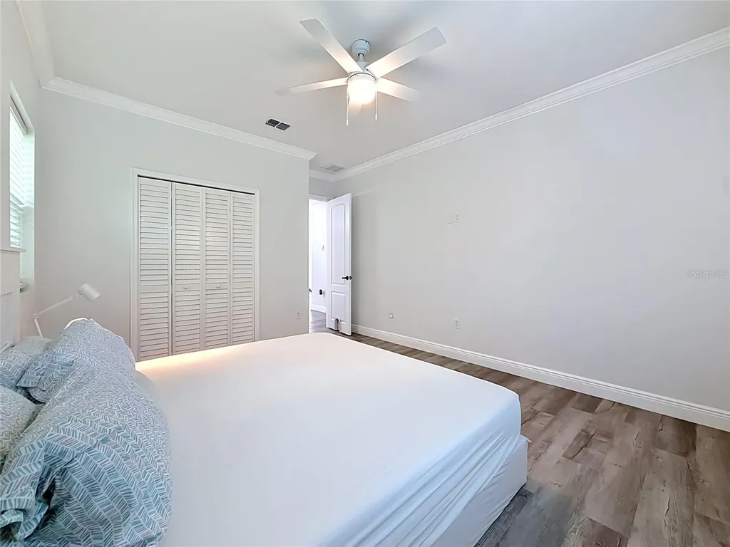 525 Elm Street Safety Harbor FL 34695