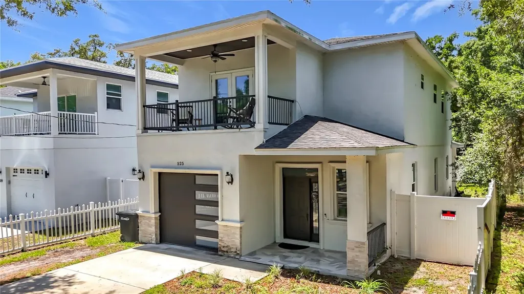 525 Elm Street Safety Harbor FL 34695