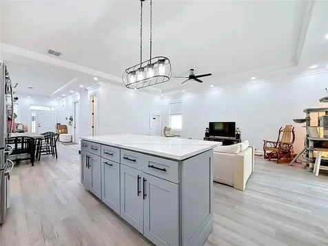 525 Elm Street Safety Harbor FL 34695