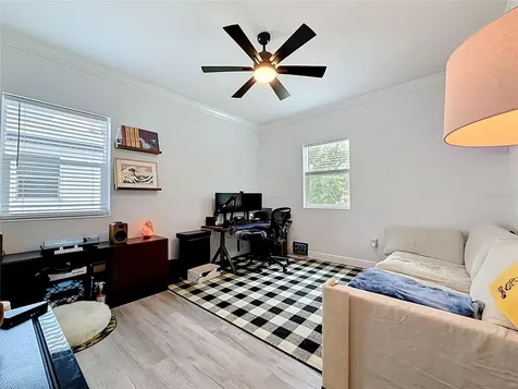 525 Elm Street Safety Harbor FL 34695