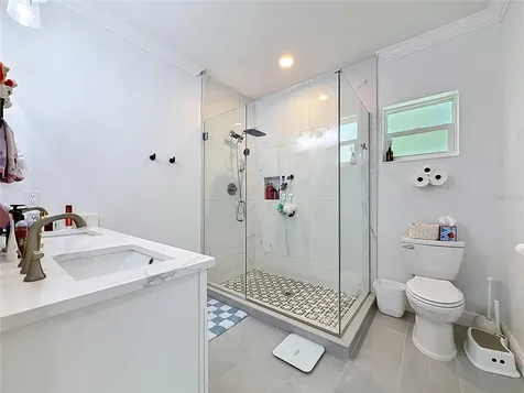 525 Elm Street Safety Harbor FL 34695