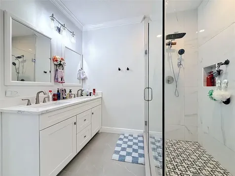 525 Elm Street Safety Harbor FL 34695