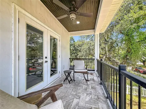 525 Elm Street Safety Harbor FL 34695