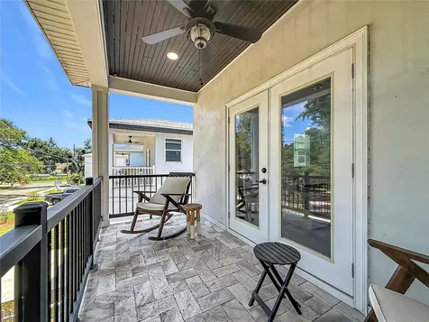 525 Elm Street Safety Harbor FL 34695