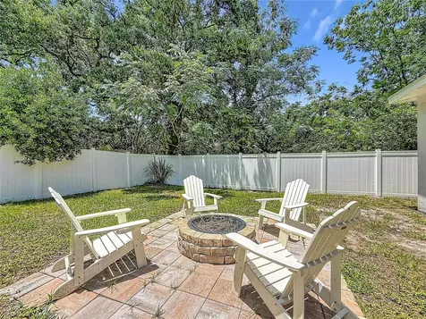 525 Elm Street Safety Harbor FL 34695