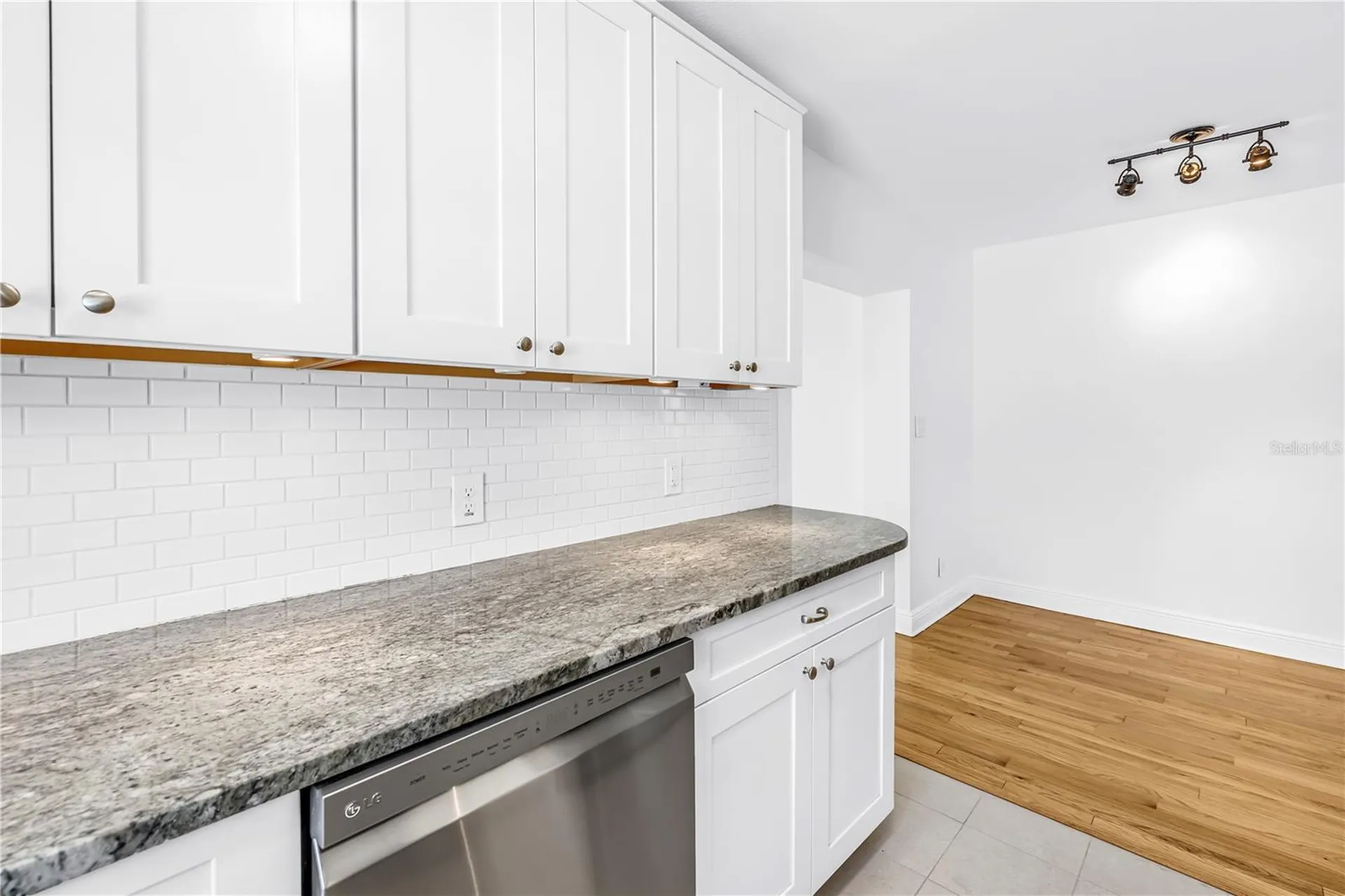 348 11th Avenue NE St Petersburg FL 33701